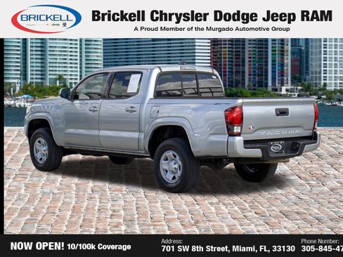 Used 2022 Toyota Tacoma SR w/ SR Convenience Package image 7