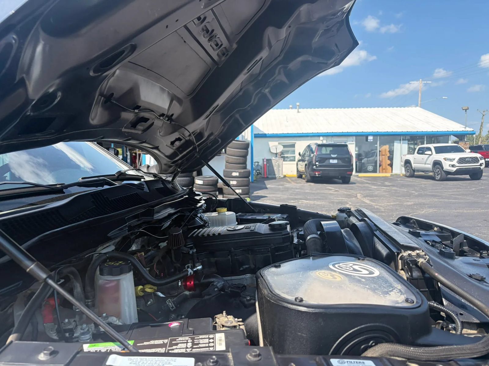 Used 2015 RAM 3500 Tradesman w/ Chrome Appearance Group AWD/4WD image 10