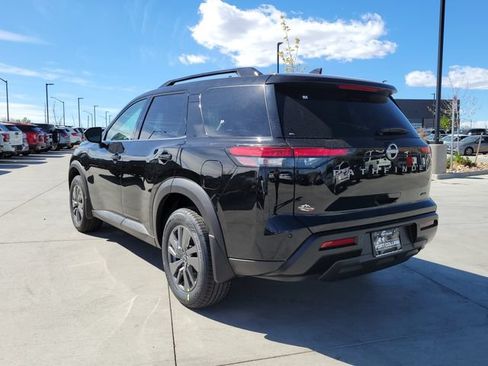 New 2026 Nissan Pathfinder SV w/ Cargo Package AWD/4WD image 3