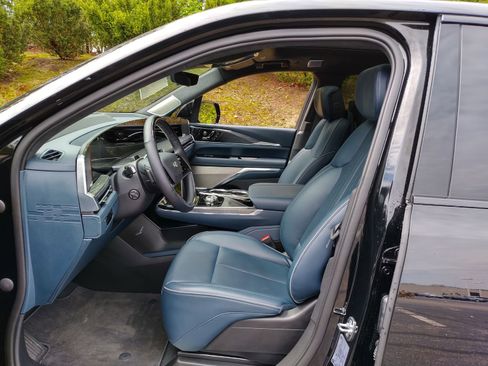 New 2025 Cadillac Escalade IQ Sport 2 image 9