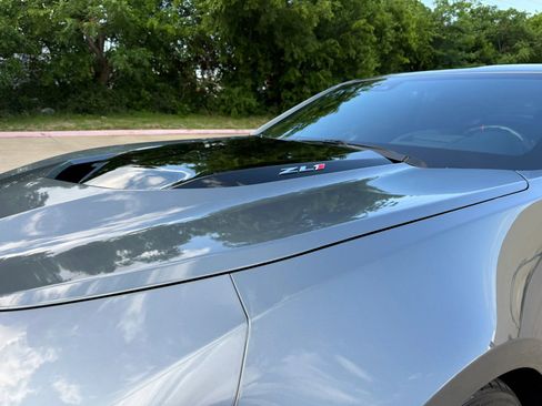 Used 2020 Chevrolet Camaro ZL1 RWD image 19