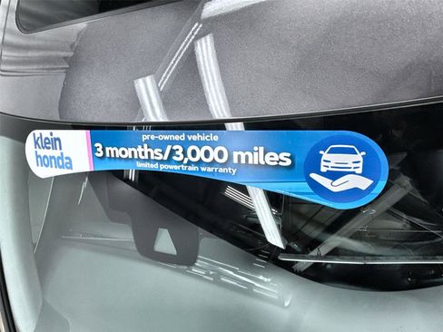 Used 2019 Toyota Camry LE w/ Sunroof Package FWD image 30