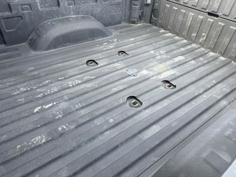 Used 2025 GMC Sierra 2500 AT4 w/ Technology Package image 9