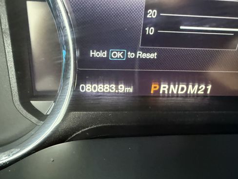 Used 2019 Ford F250 Lariat w/ Lariat Ultimate Package AWD/4WD image 9