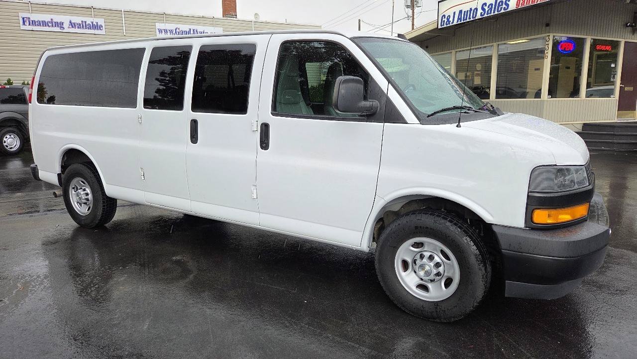 Used 2020 Chevrolet Express 3500 LS RWD image 6