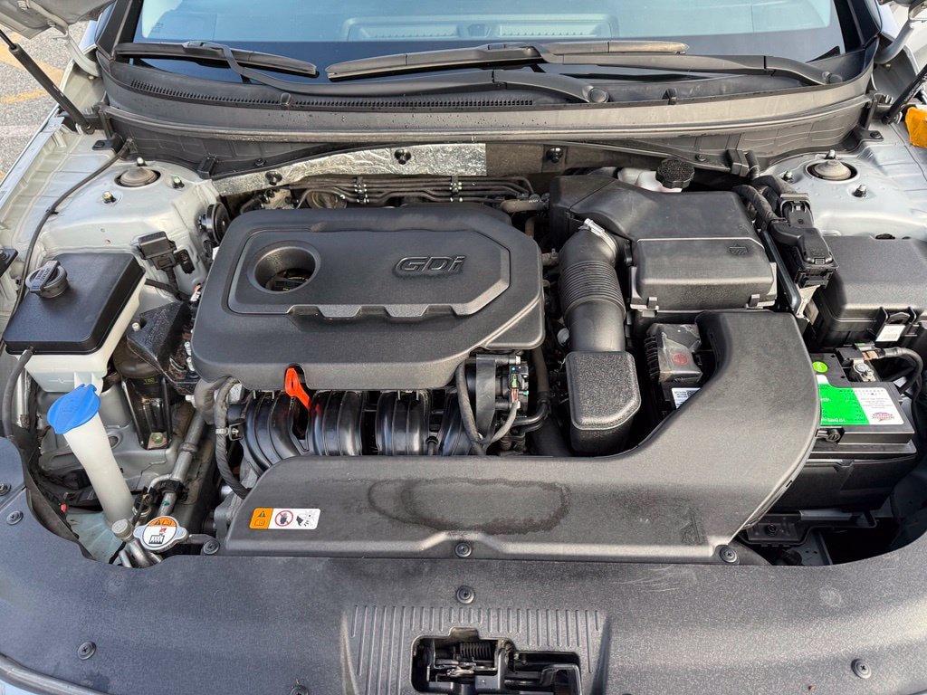 Used 2015 Hyundai Sonata SE FWD image 10