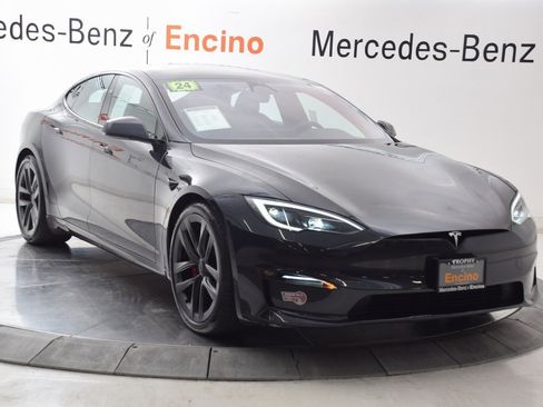 Used 2024 Tesla Model S Plaid image 8