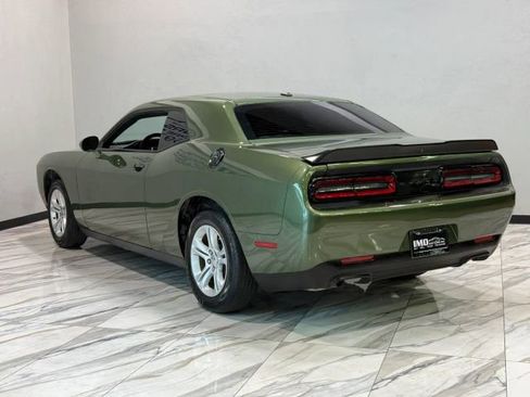 Used 2020 Dodge Challenger SXT w/ Blacktop Package RWD image 8