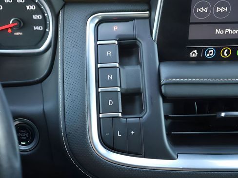 Used 2021 Chevrolet Tahoe Premier w/ Premium Package AWD/4WD image 26