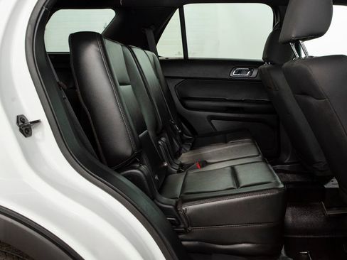 Used 2017 Ford Explorer 4WD Police Interceptor w/ Ready For The Road Package image 18