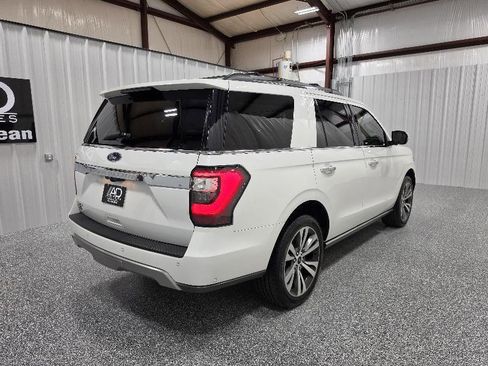 Used 2021 Ford Expedition Limited image 6