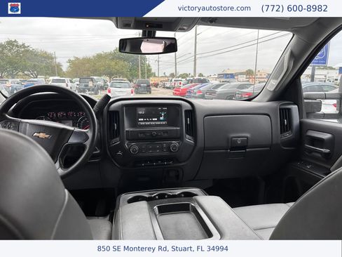 Used 2018 Chevrolet Silverado 2500 W/T w/ WT Convenience Package image 17