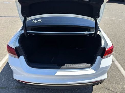 Used 2016 Kia Optima LX FWD image 11