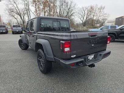 Used 2023 Jeep Gladiator Sport