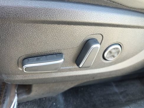 Used 2025 Hyundai Palisade SEL FWD image 6