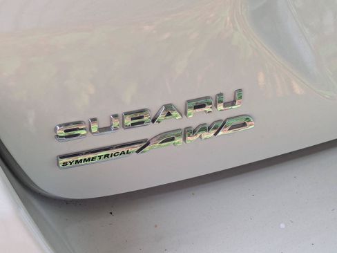 Used 2024 Subaru Impreza 2.0i AWD/4WD image 6