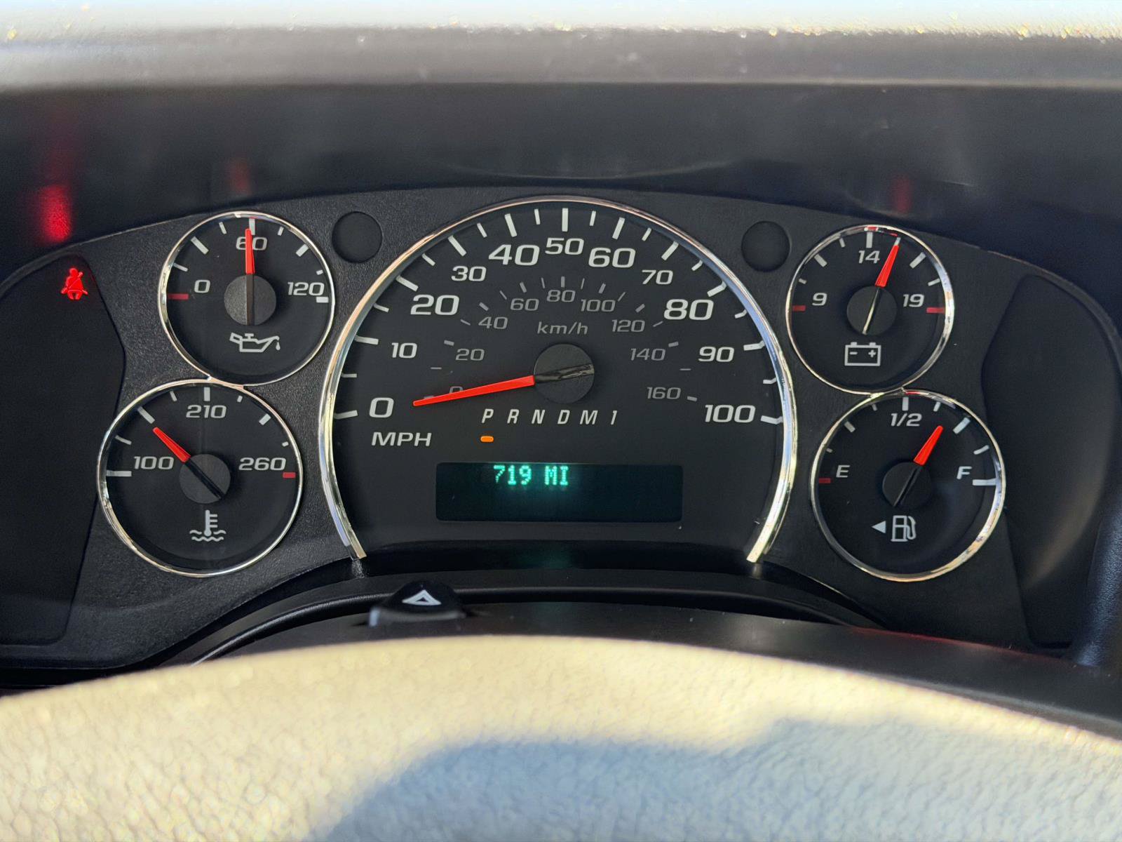Used 2025 GMC Savana 2500 w/ Driver Convenience Package RWD image 27