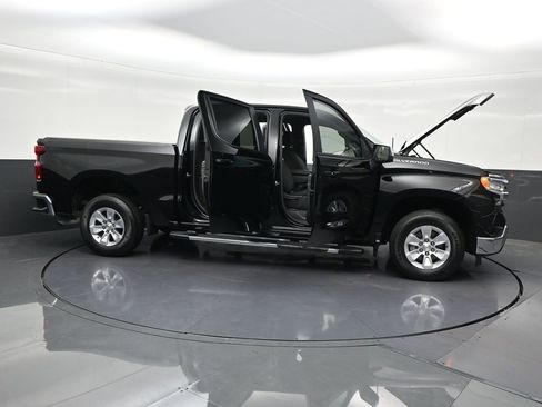 Used 2023 Chevrolet Silverado 1500 LT RWD image 34