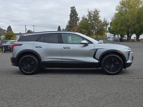 New 2025 Chevrolet Blazer EV LT image 8