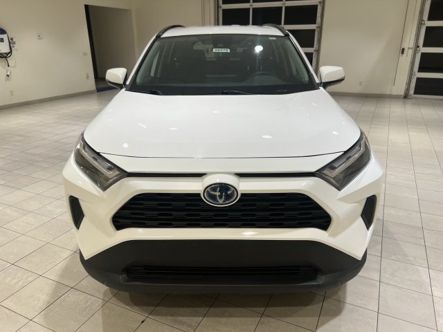 Used 2023 Toyota RAV4 LE AWD/4WD image 8