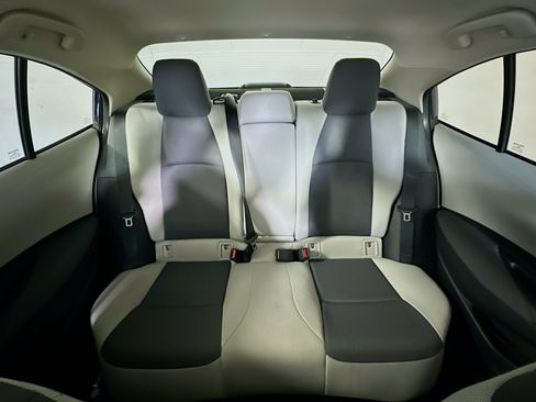 Used 2025 Toyota Corolla LE FWD image 29