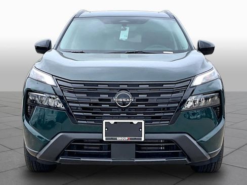 New 2026 Nissan Rogue SV FWD image 3