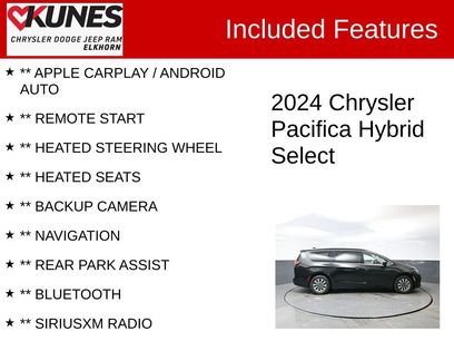 Used 2024 Chrysler Pacifica Select
