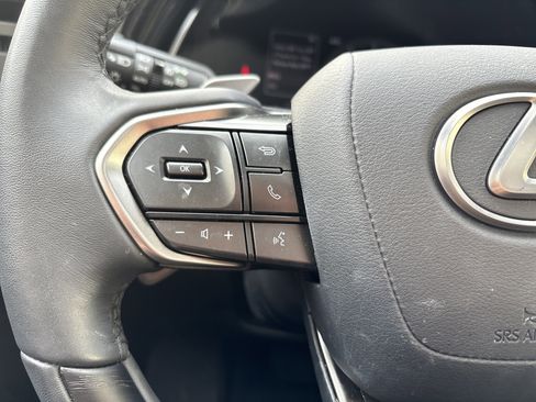 Used 2024 Lexus RX 350 Premium w/ Accessory Package (Z1) image 19