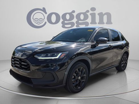 Certified 2024 Honda HR-V Sport image 2