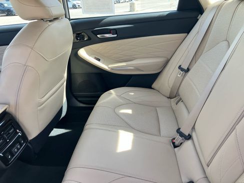 Used 2019 Toyota Avalon Limited w/ Advanced Safety Package image 38