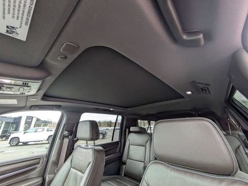 Used 2023 GMC Yukon XL Denali w/ LPO, Floor Liner Package image 28