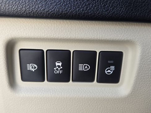 Used 2022 Lexus GX 460 Premium w/ Premium Plus Package AWD/4WD image 31