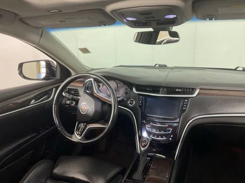 Used 2014 Cadillac XTS Luxury AWD/4WD image 26