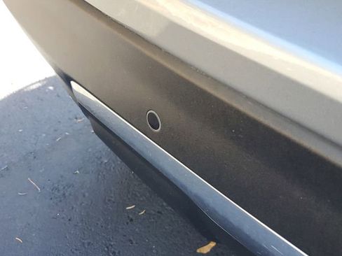 Certified 2023 Chevrolet Equinox LT image 11