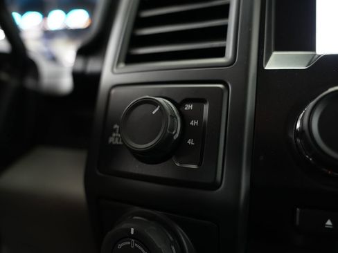 Used 2018 Ford F150 XL w/ Equipment Group 101A Mid image 25