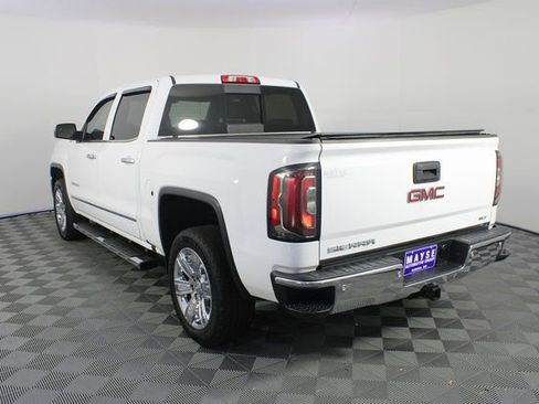 Used 2018 GMC Sierra 1500 SLT image 25