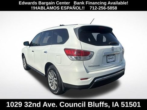 Used 2014 Nissan Pathfinder S AWD/4WD image 5