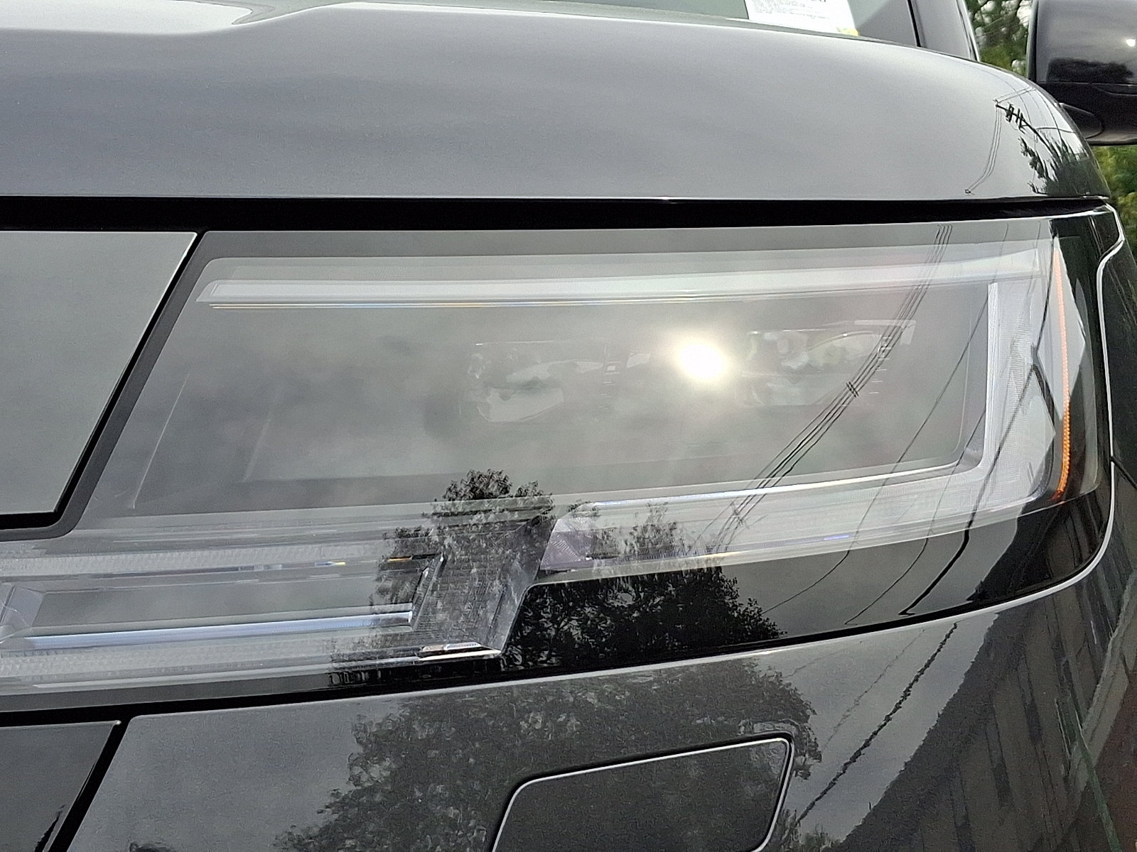 New 2027 Land Rover Range Rover Long Wheelbase SE AWD/4WD image 6