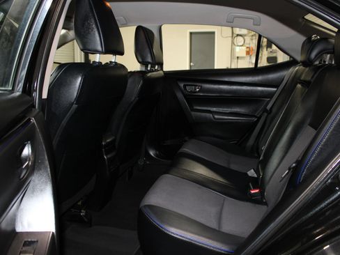 Used 2019 Toyota Corolla SE FWD image 22