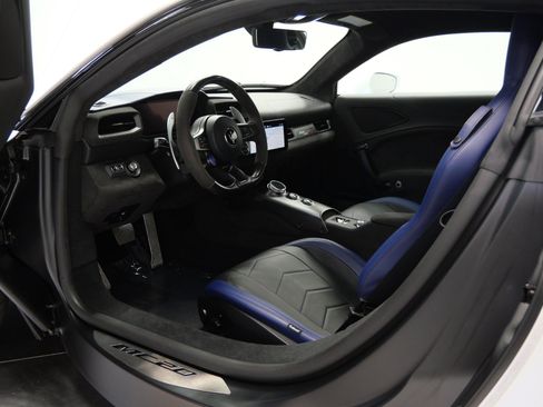 Used 2023 Maserati MC20 Coupe RWD image 22