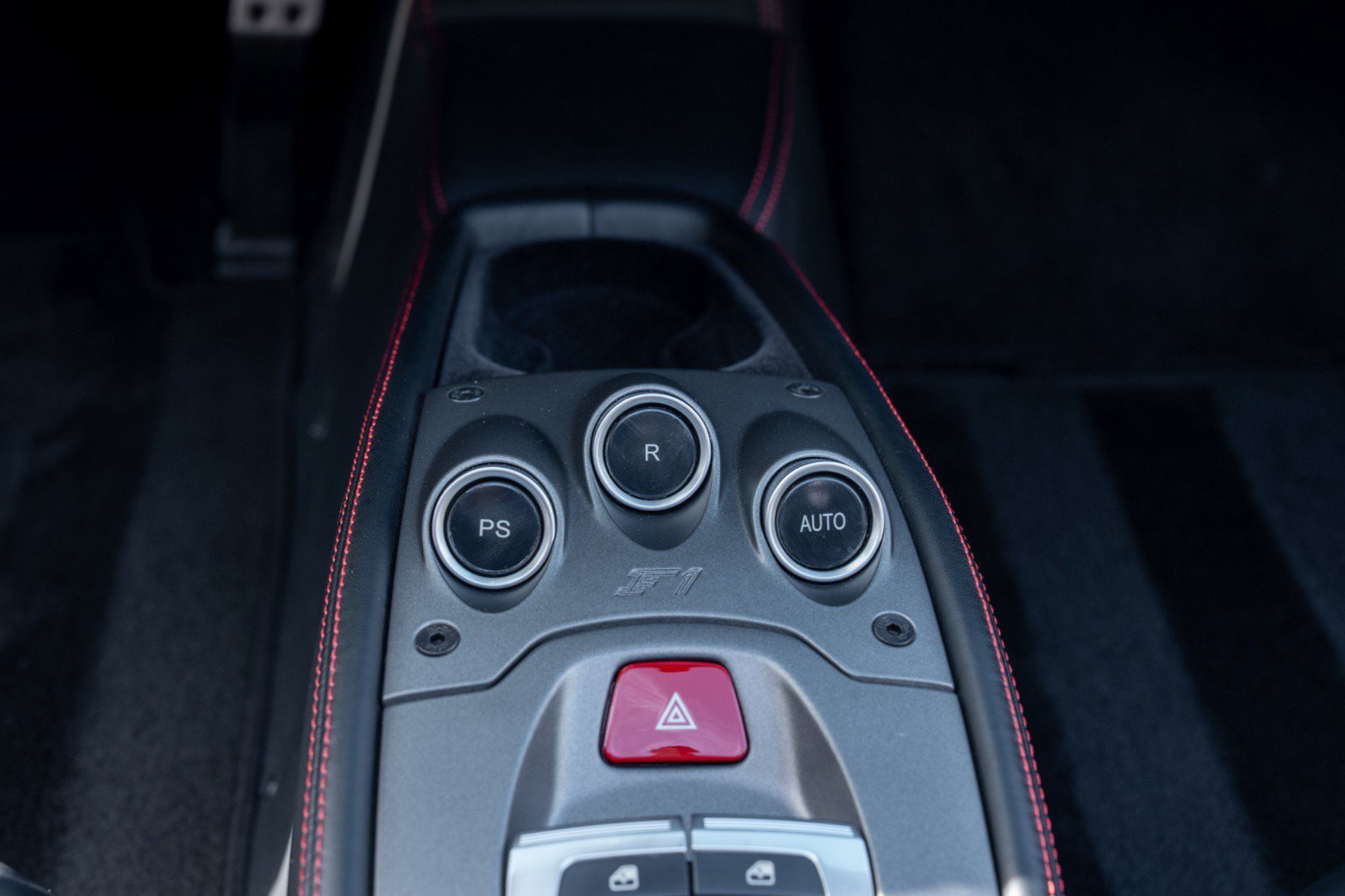 Used 2013 Ferrari 458 Spider RWD image 28
