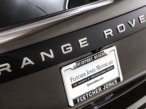 Used 2024 Land Rover Range Rover SE image 10