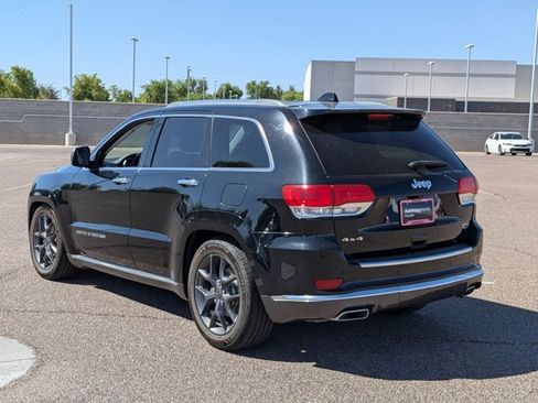 Used 2018 Jeep Grand Cherokee Summit AWD/4WD image 7