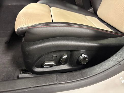 Used 2021 Cadillac CT5 V w/ Premium Package image 27