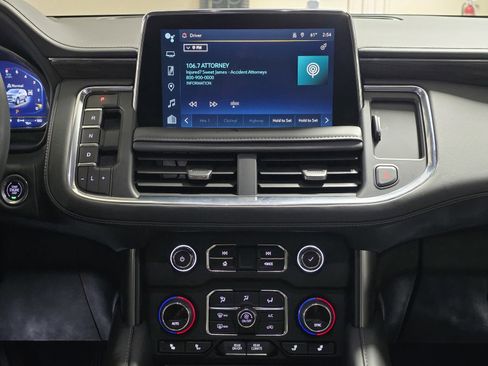 Used 2023 Chevrolet Tahoe Z71 w/ Luxury Package image 28