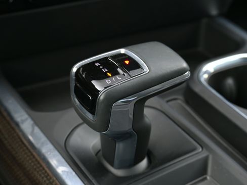 Used 2025 Chevrolet Silverado 1500 LT w/ Max Trailering Package image 28