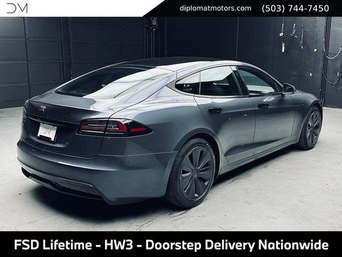 Used 2022 Tesla Model S AWD/4WD image 6