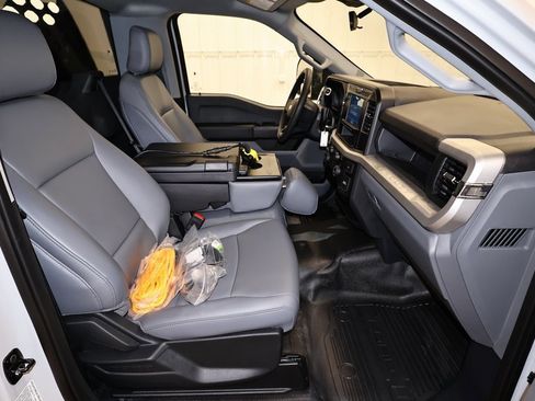 New 2025 Ford F350 XL w/ XL Chrome Package image 12
