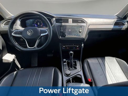 Used 2023 Volkswagen Tiguan SE AWD/4WD image 8