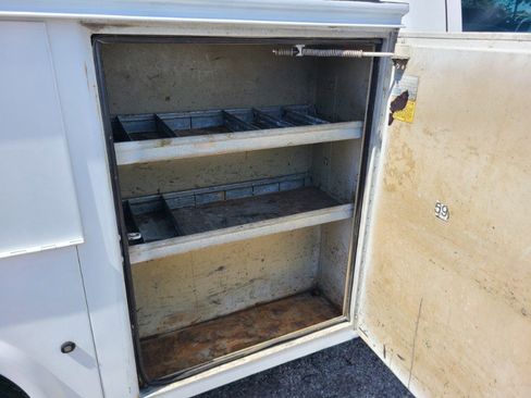 Used 2006 Chevrolet Silverado 2500 W/T w/ Heavy-Duty Power Package image 27